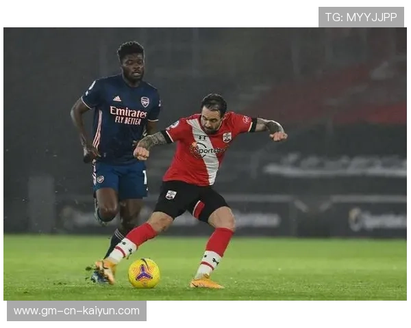 萨卡中路直塞队友单刀完成破门